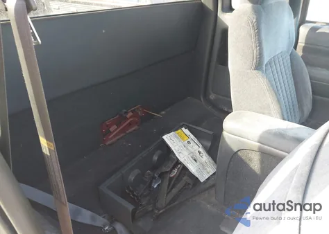 1998 Chevrolet S-10 Ls Fleetside z USA, uszkodzony, nr VIN 1GCCS19W8W8186482